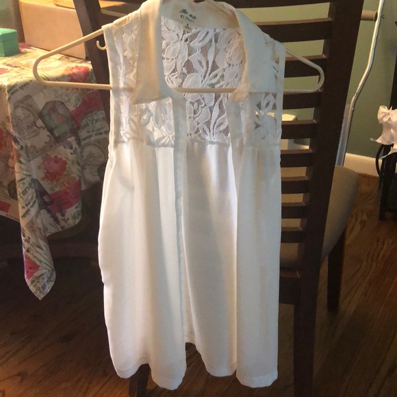 White Lacey Button-Down - Picture 2 of 3